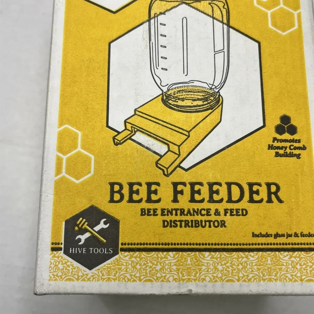Harvest Lane Honey 1 Qt. Beehive Entrance Feeder FEEDBBG-102 Harvest Lane Honey